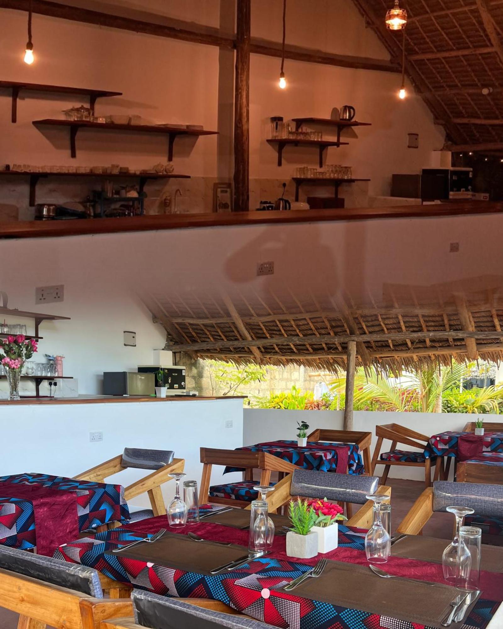 Kendwa Crystal Coast Hotel Bagian luar foto